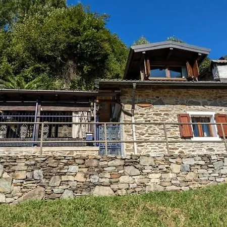 Rustico Diana Mit Garten Und Seeblick Maccagno