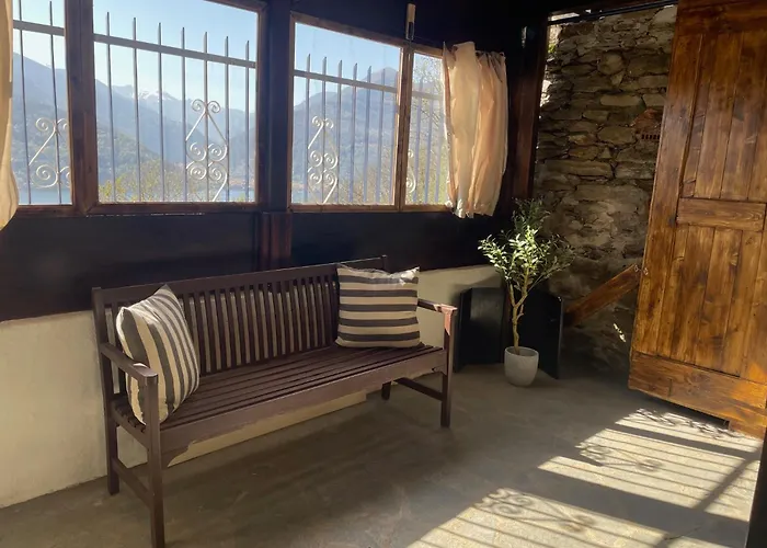 Rustico Diana Mit Garten Und Seeblick Maccagno