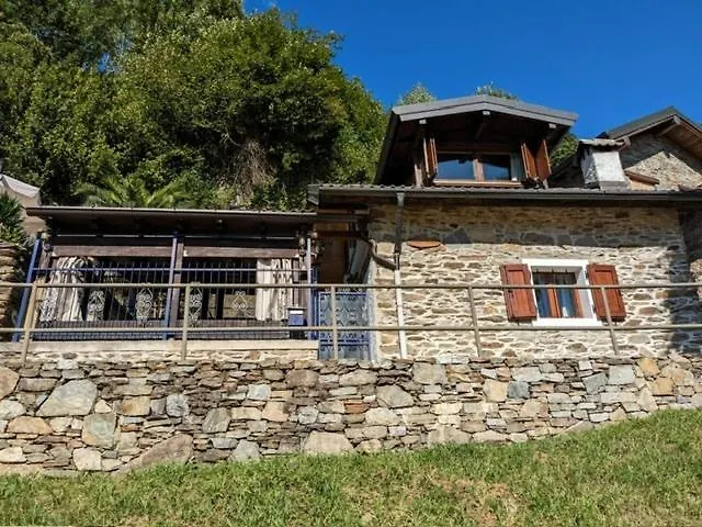 Rustico Diana Mit Garten Und Seeblick Maccagno