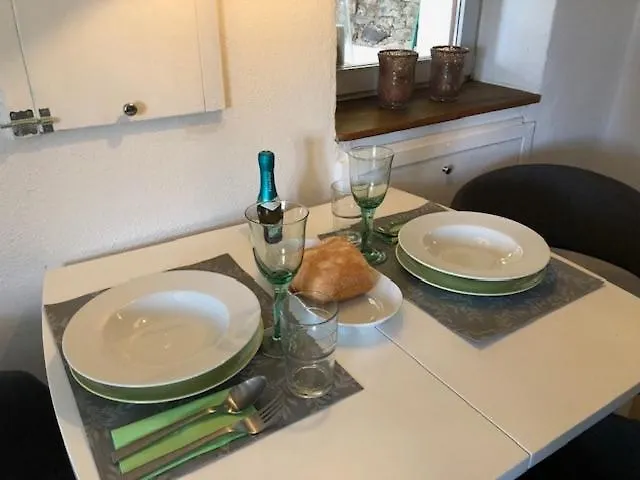 Rustico Diana Mit Garten Und Seeblick Semesterbostad Maccagno