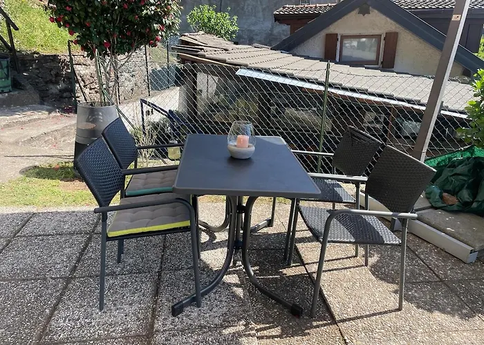 Semesterbostad Rustico Diana Mit Garten Und Seeblick